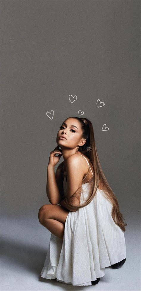 Ariana Grande Background. . Ariana grande aesthetic wallpaper